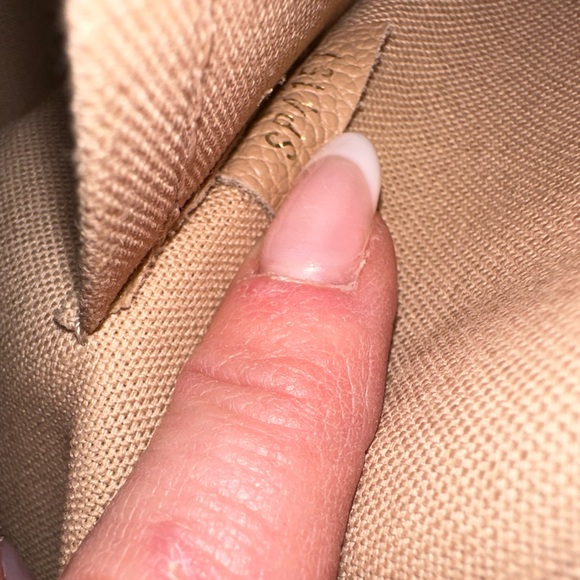 👛 Louis Vuitton Vosges MM Monogram Empreinte Leather Bag - Picture 15 of 16